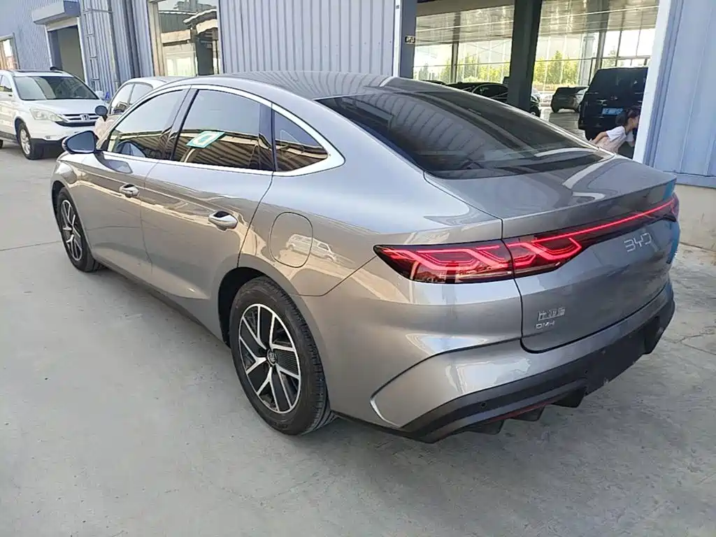 BYD Qin L — миниатюра 5
