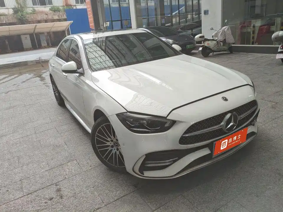 Mercedes-Benz C-Class — миниатюра 2