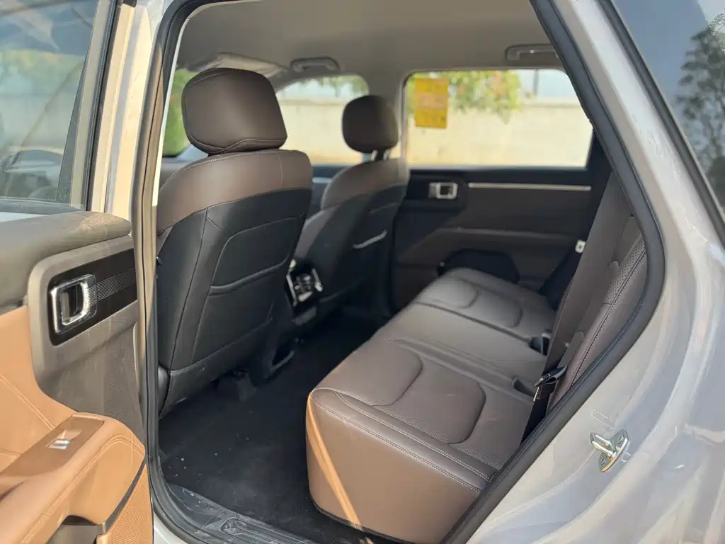 Wuling Xingguang 560 New Energy — миниатюра 6