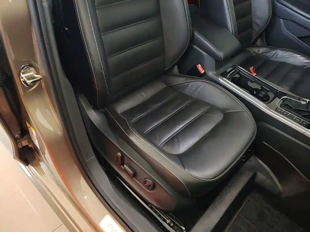 Volkswagen Passat — миниатюра 25