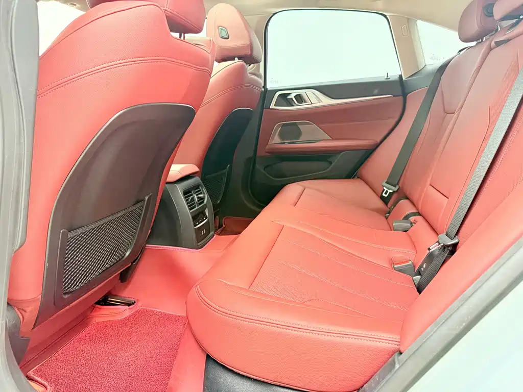 BMW i4 — миниатюра 6