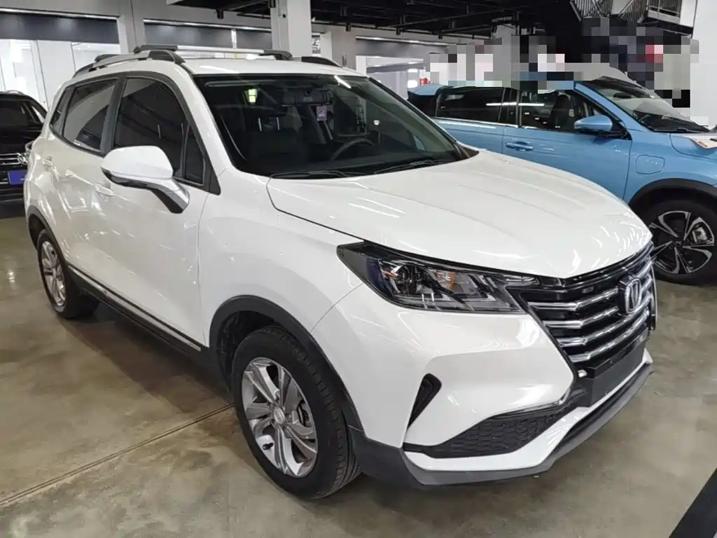 Changan CS15 — миниатюра 4
