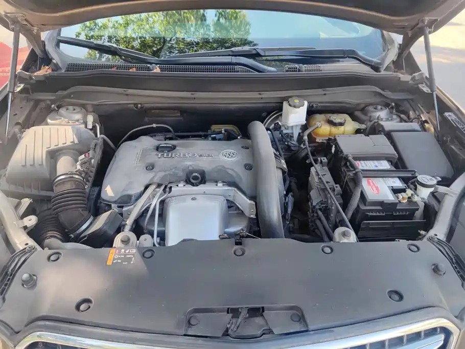 Buick Envision Plus — миниатюра 10