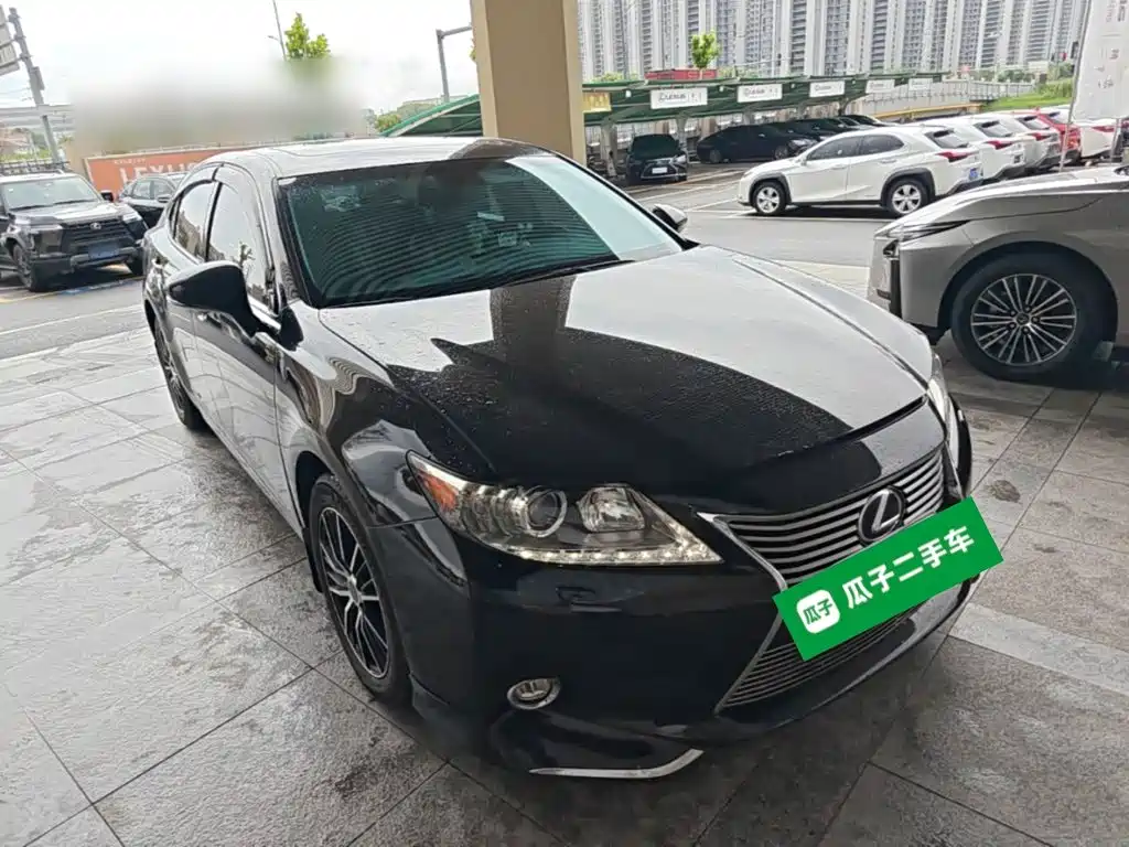 Lexus ES — миниатюра 4