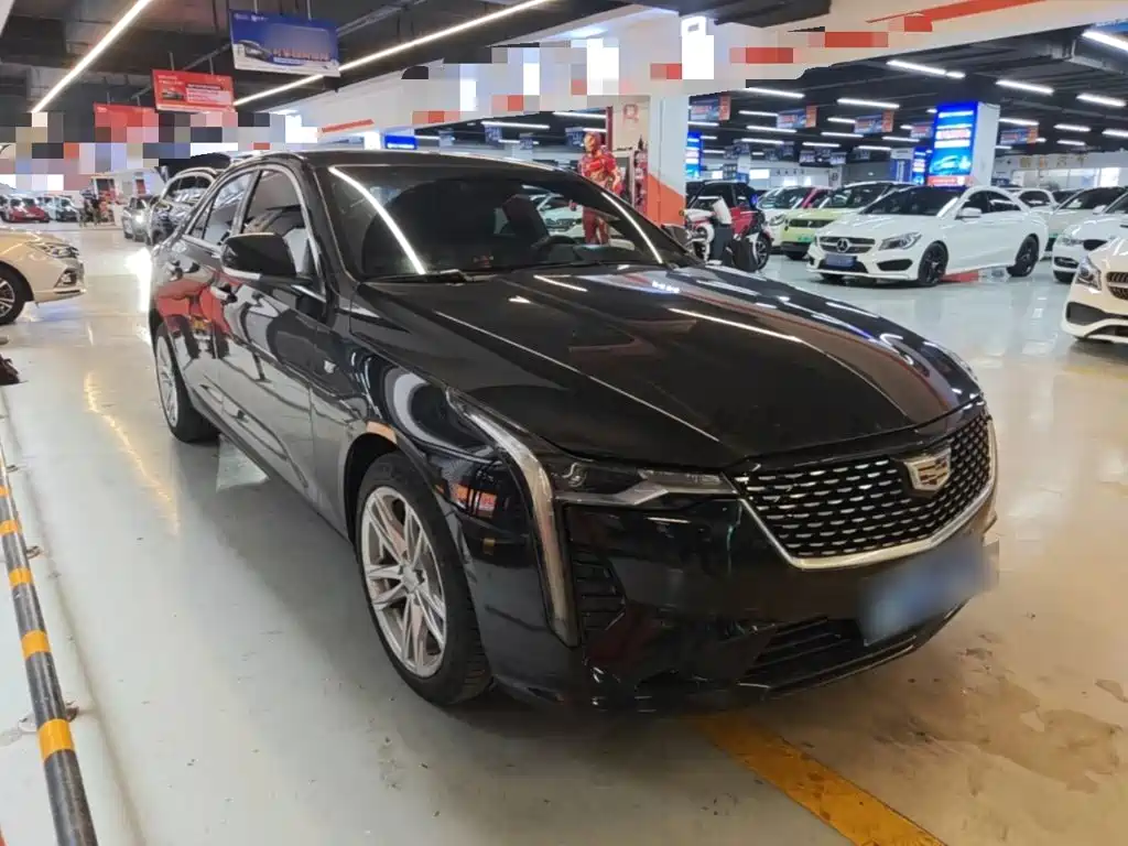 Cadillac CT4 2023 25T
