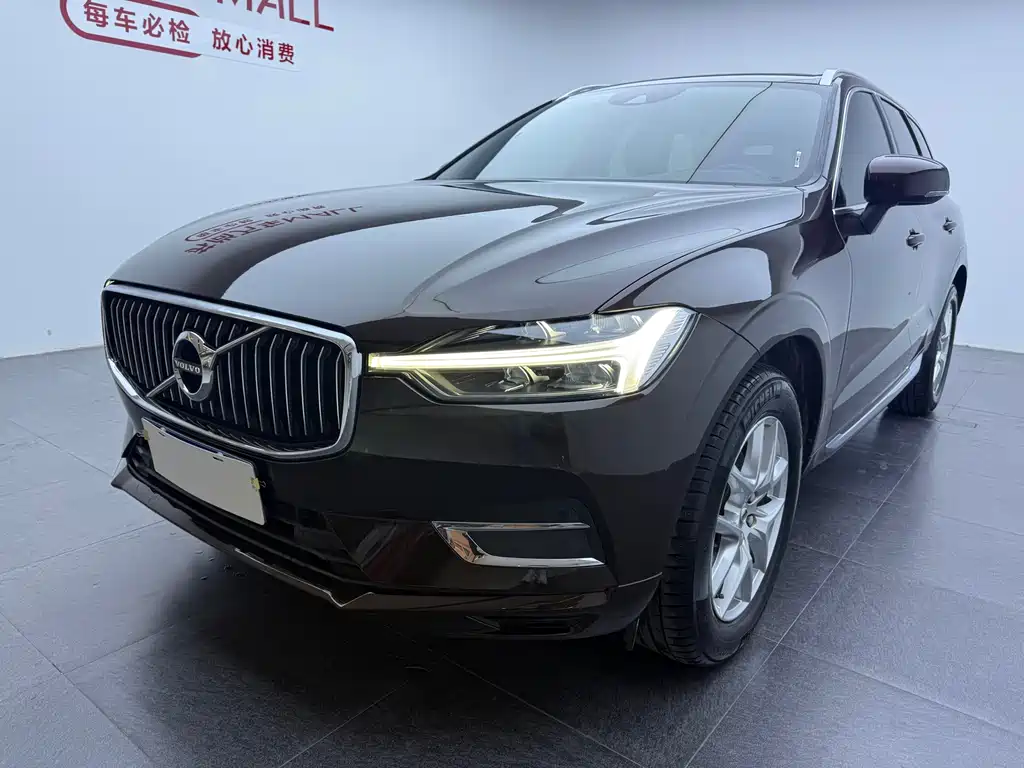 Volvo XC60 2021