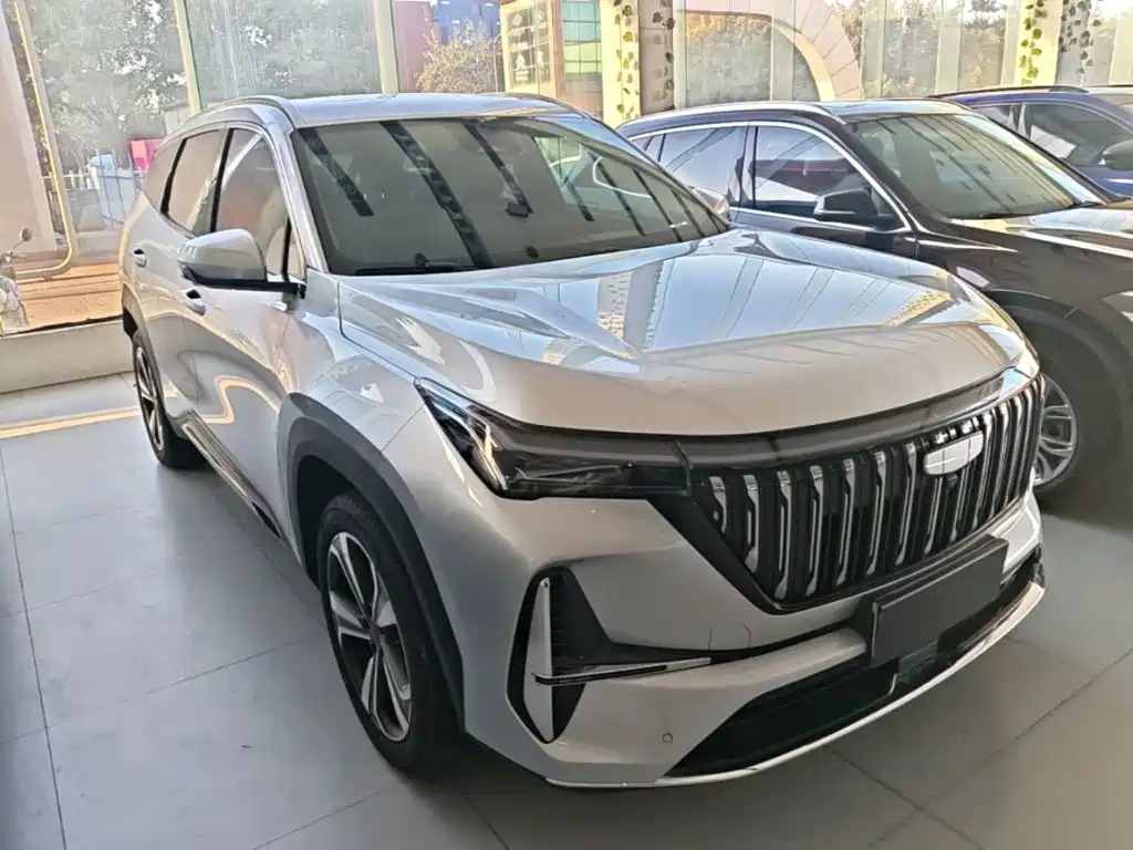 Geely Boyue L — миниатюра 4