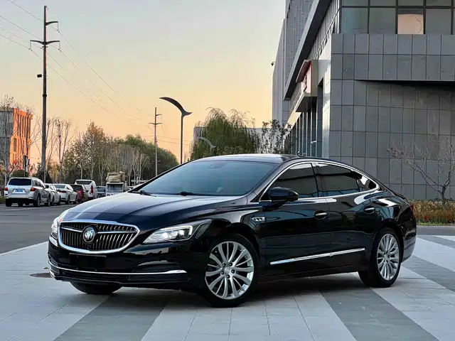 BUICK LACROSSE 2018
