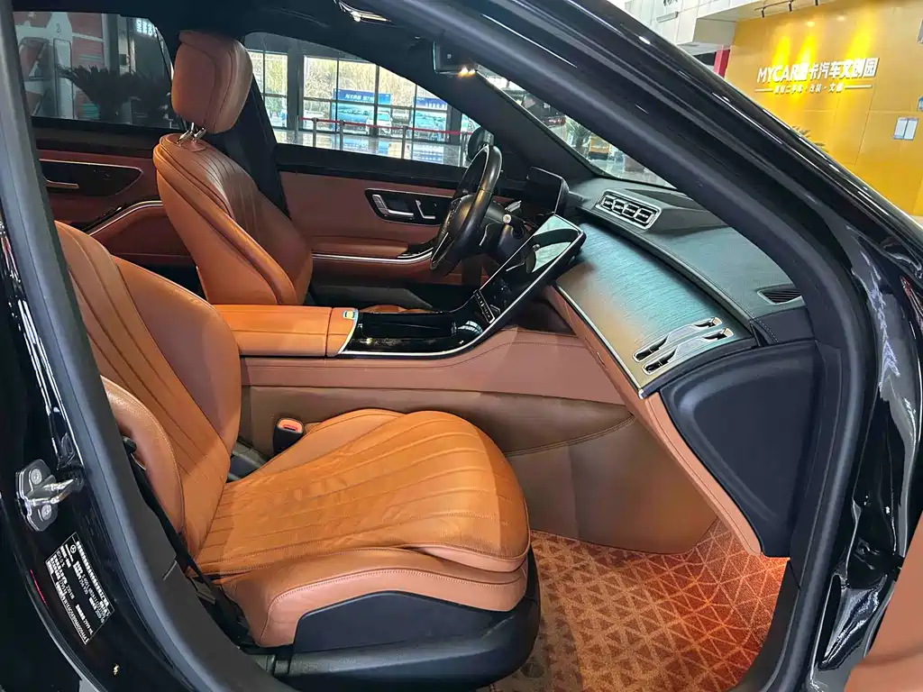 Mercedes-Benz S-Class — миниатюра 18