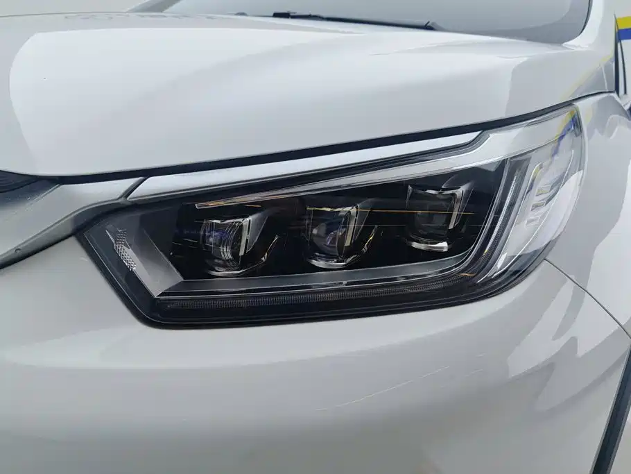 BYD Yuan Pro — миниатюра 5