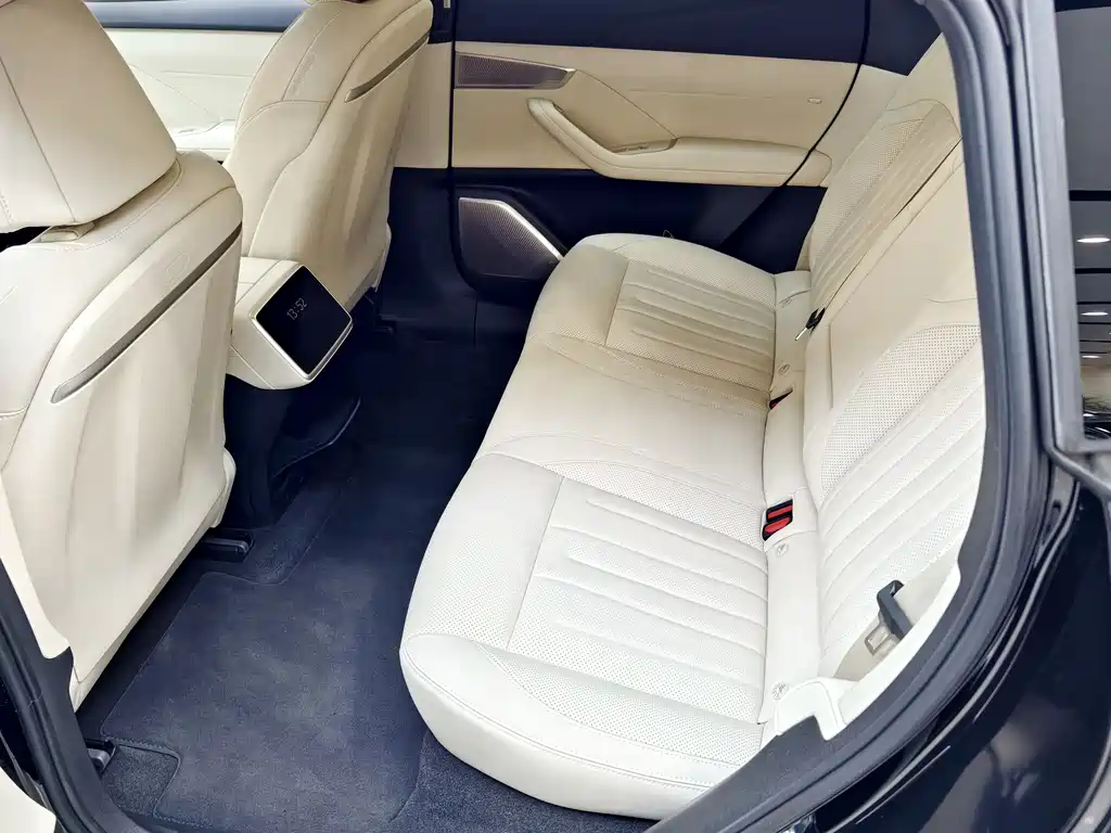 Onvo L60 2025 60kWh