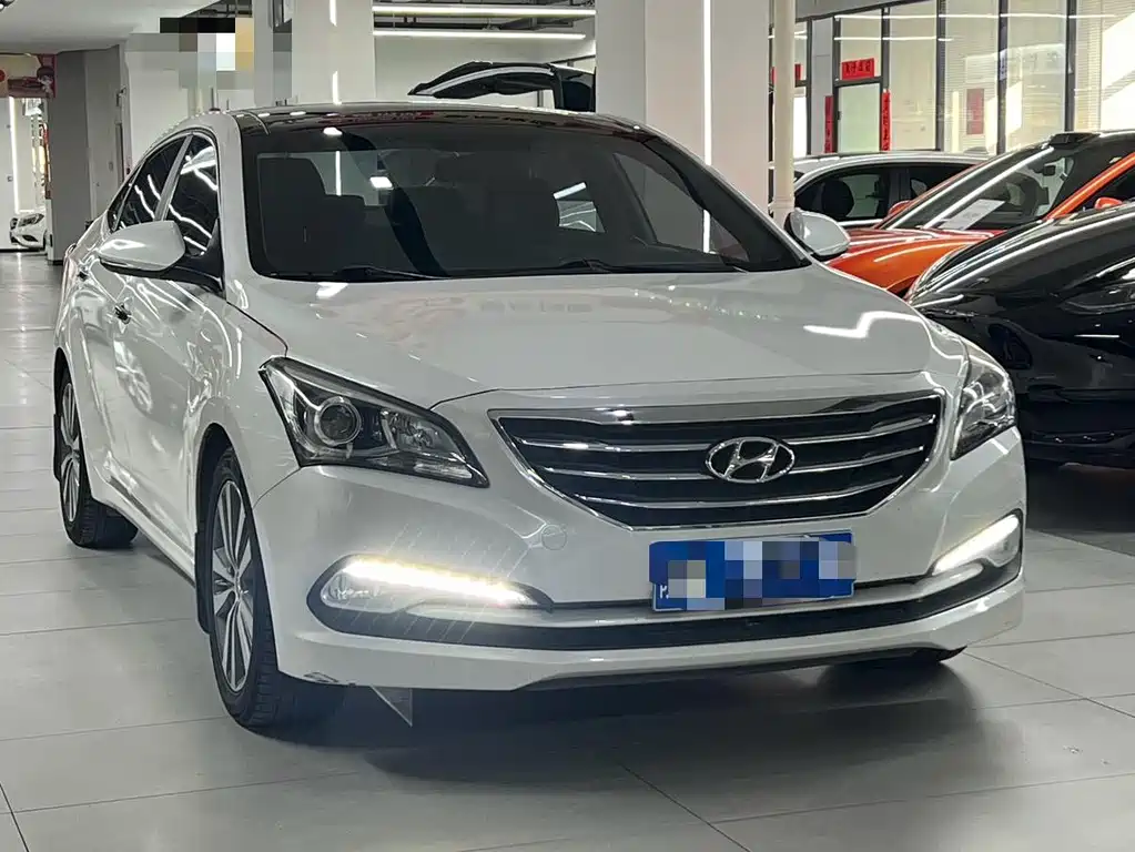 HYUNDAI NAME PICTURE