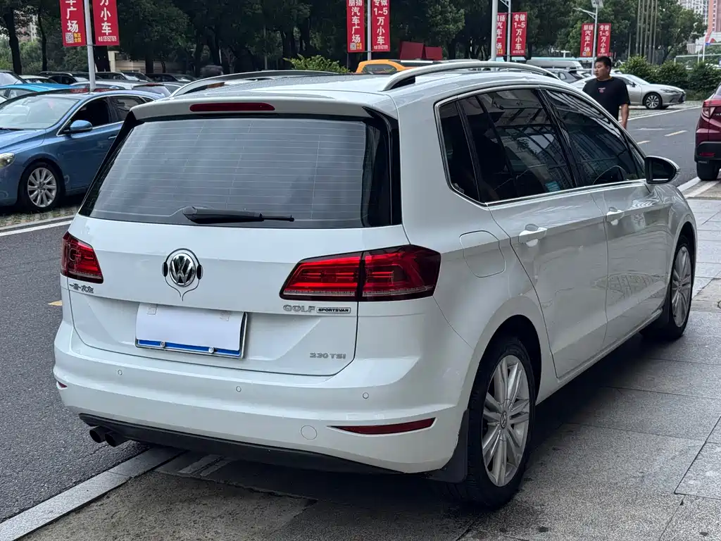 Volkswagen Golf Sportsvan — миниатюра 6