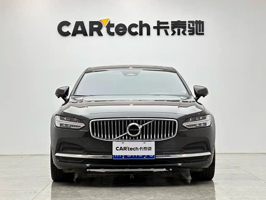 Volvo S90 — миниатюра 7