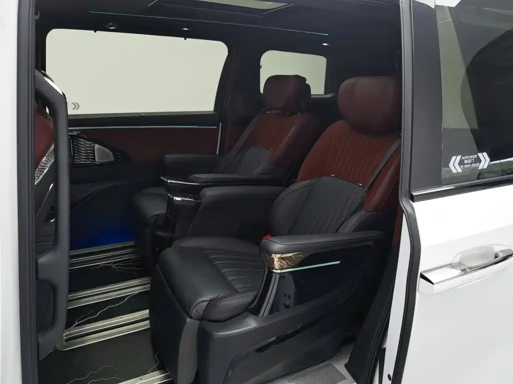 GAC Motor Trumpchi M8 — миниатюра 15