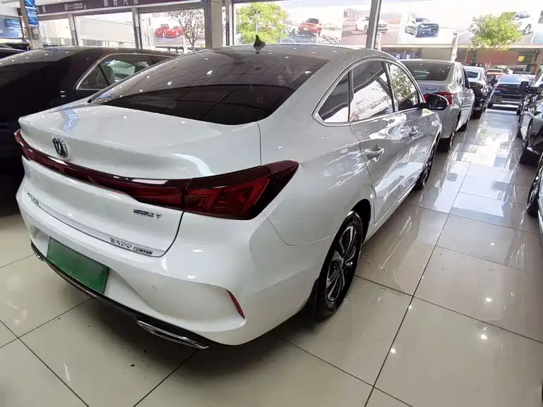 Changan Eado — миниатюра 7