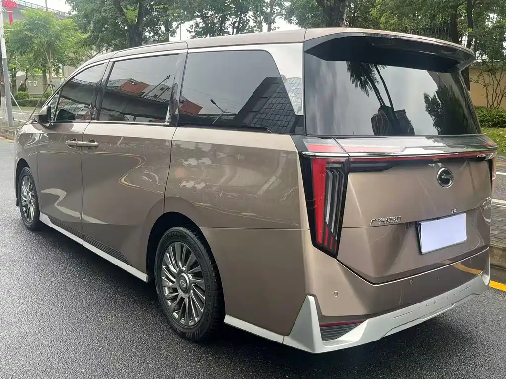 GAC M8