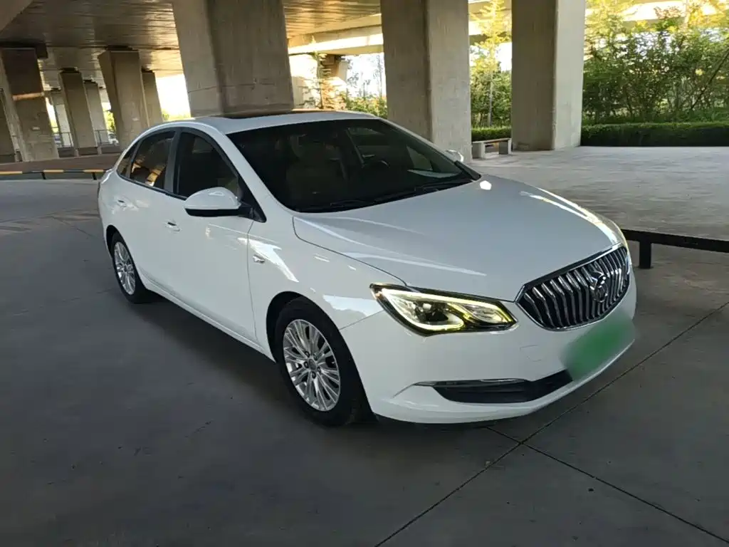Buick Excelle — миниатюра 4