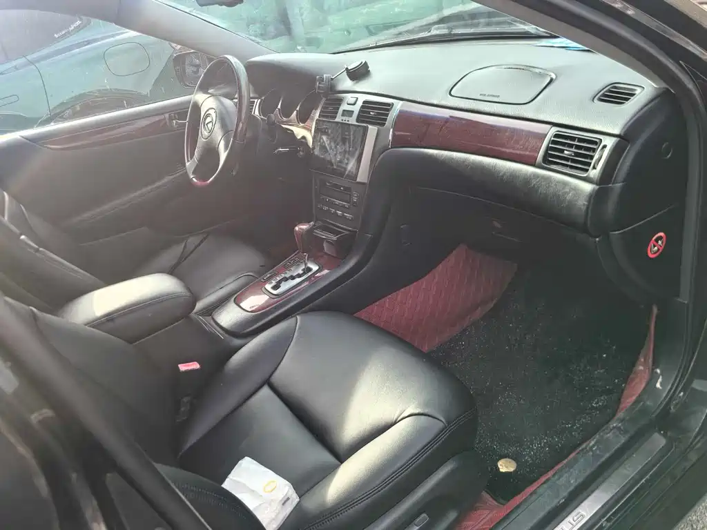 Lexus ES 04 300