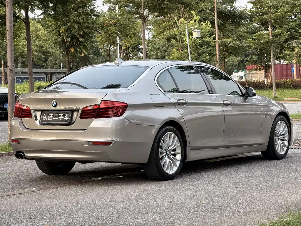 BMW 5 Series 5 2014 525Li Luxury