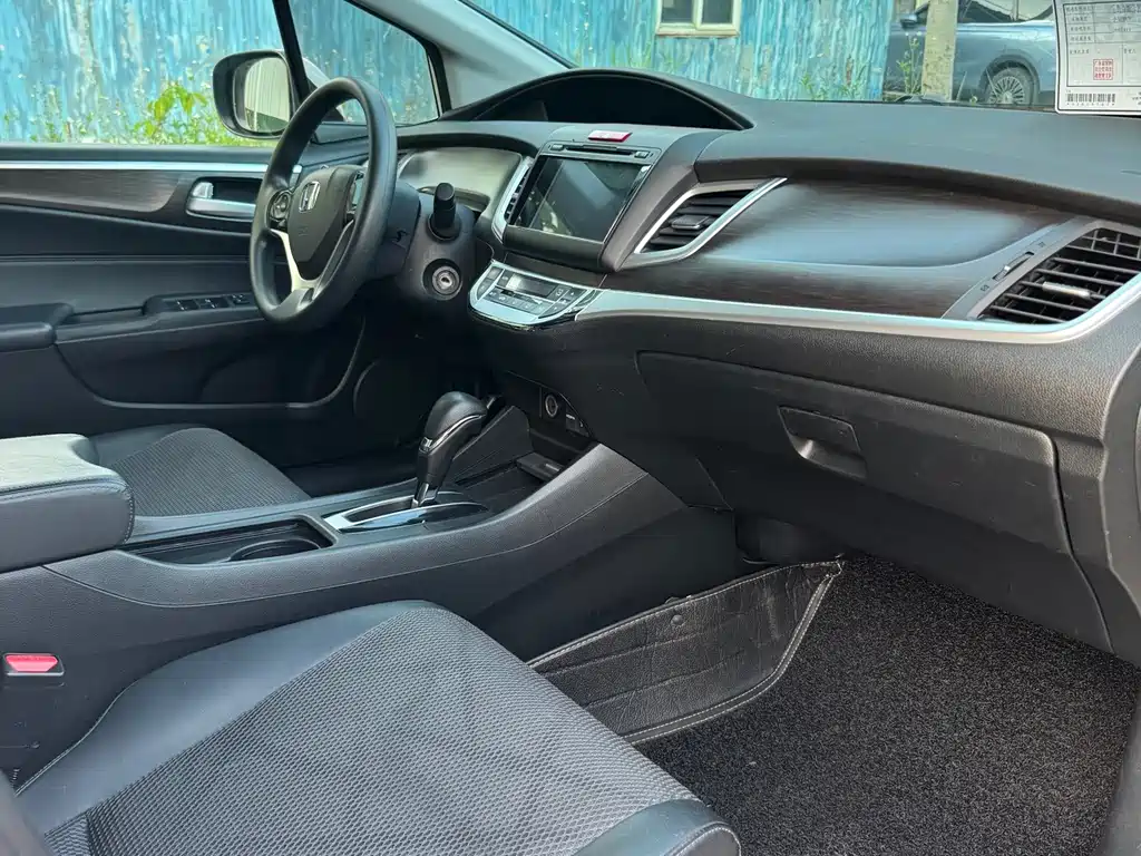 Honda Jade — миниатюра 19