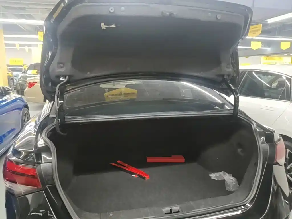 Nissan Sylphy — миниатюра 19