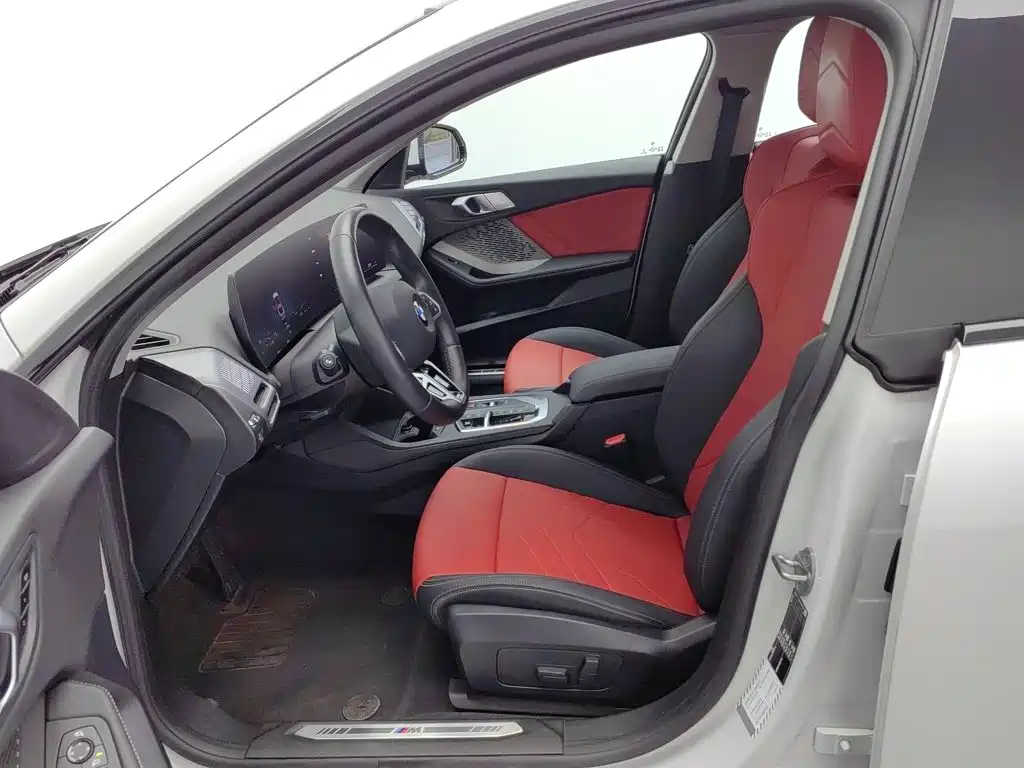 BMW 2 Series — миниатюра 10