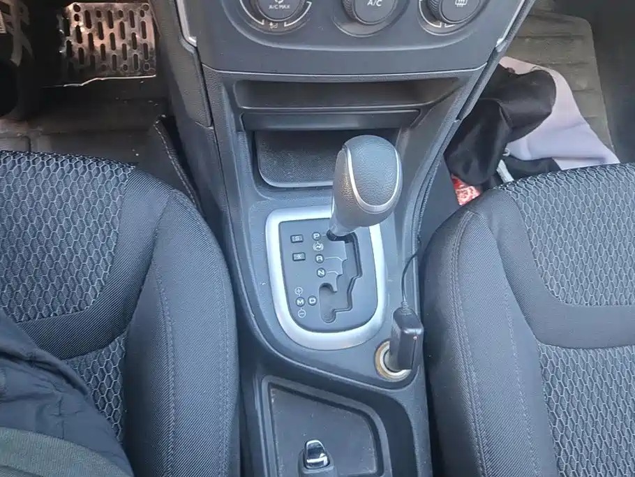 Peugeot 308 — миниатюра 16
