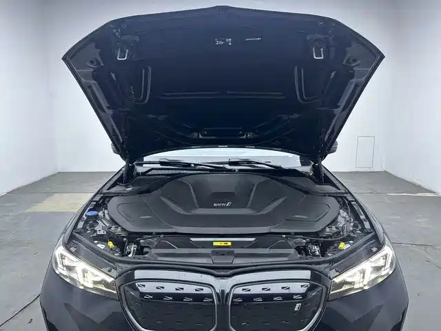 BMW i3 — миниатюра 16