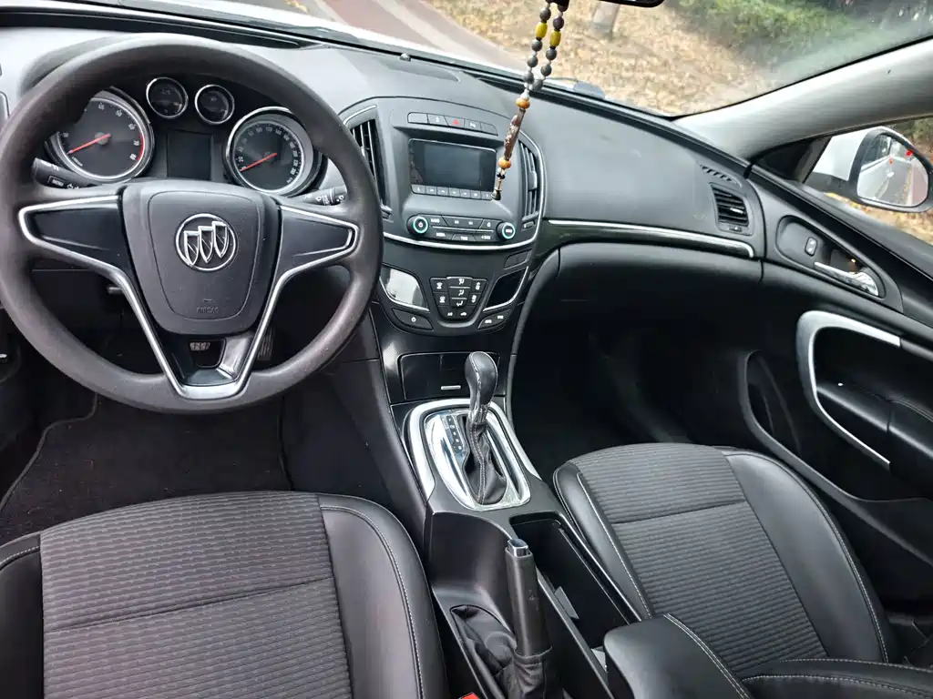 Buick Regal — миниатюра 6