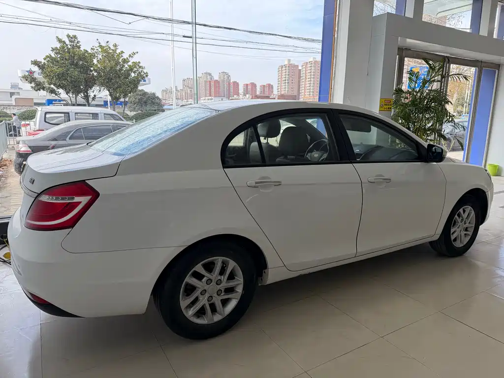 GEELY AUTOMOBILE EMGRAND
