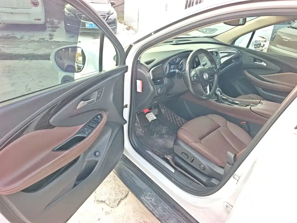 Buick Envision Plus — миниатюра 16