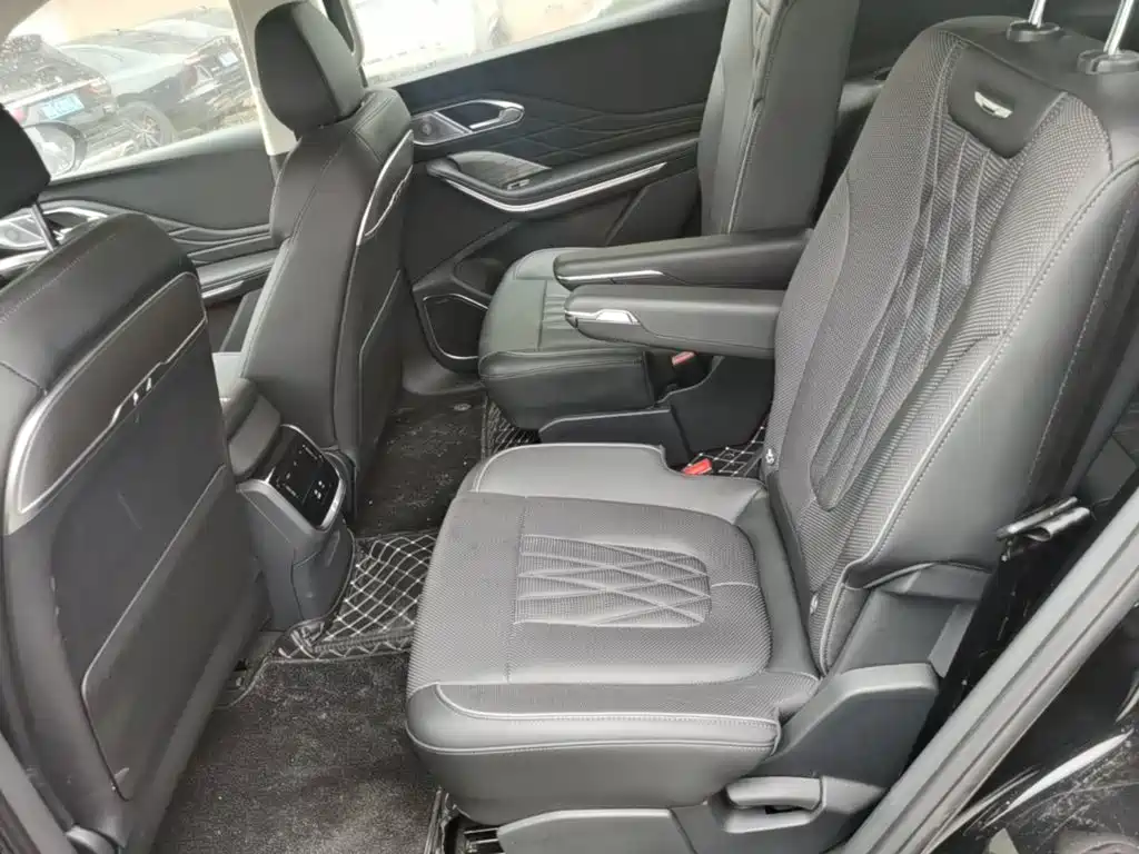 Hongqi Hongqi HS7 PHEV — миниатюра 17