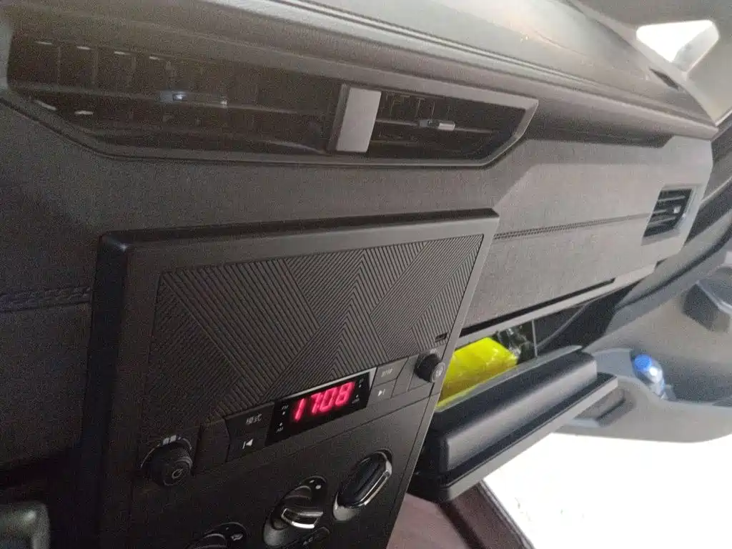 Wuling Hongguang PLUS — миниатюра 9