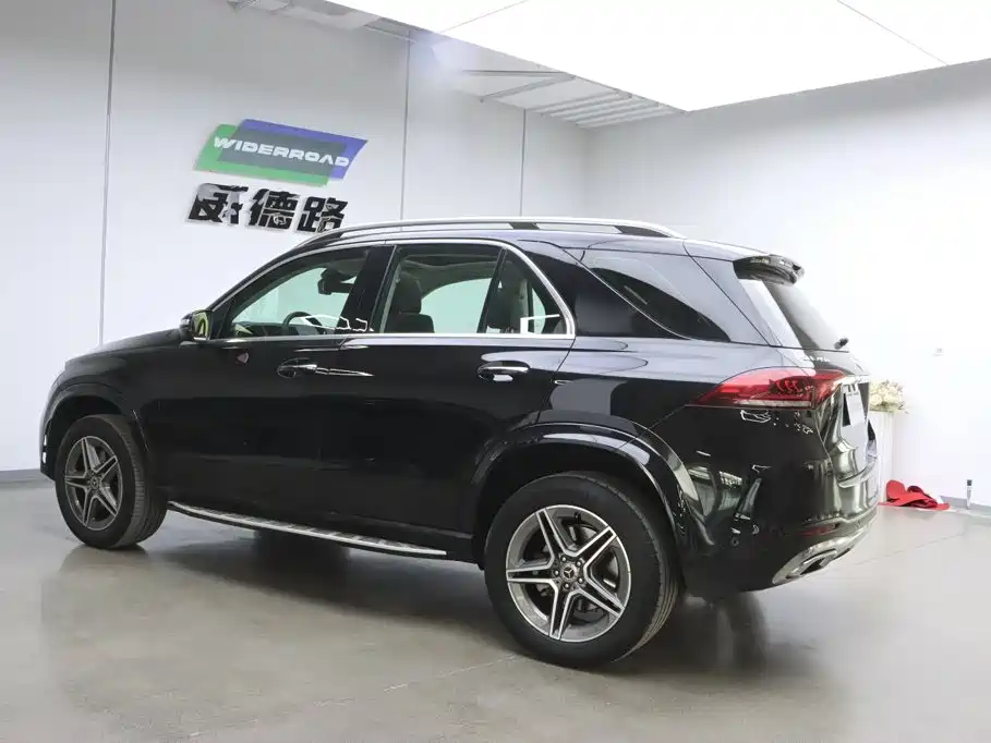 Mercedes-Benz GLE (Import) — миниатюра 6