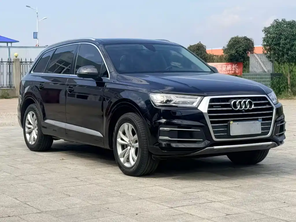 Audi Q7 — миниатюра 3