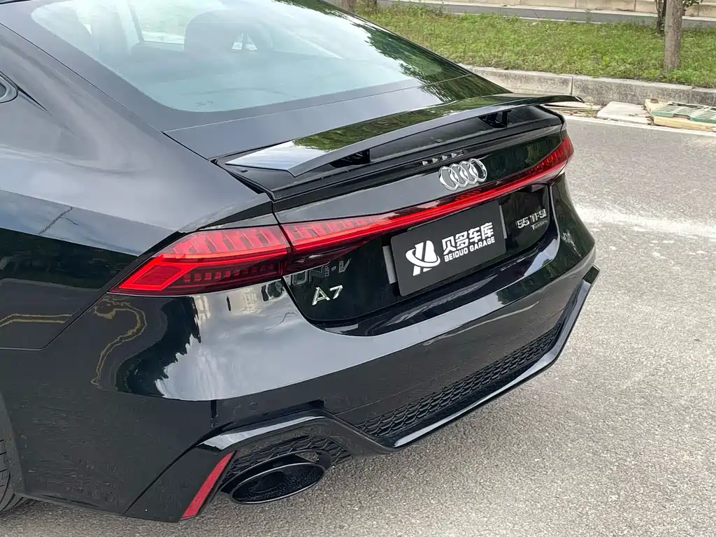 Audi A7 2024 55 TFSI quattro Premium