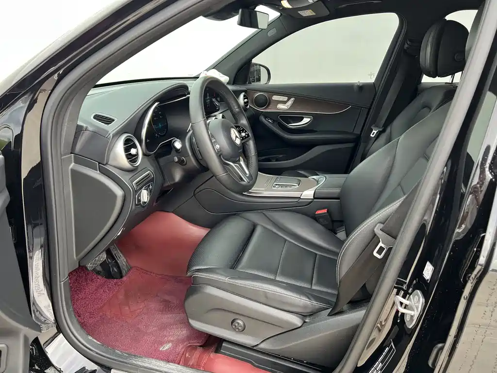 Mercedes-Benz GLC — миниатюра 5