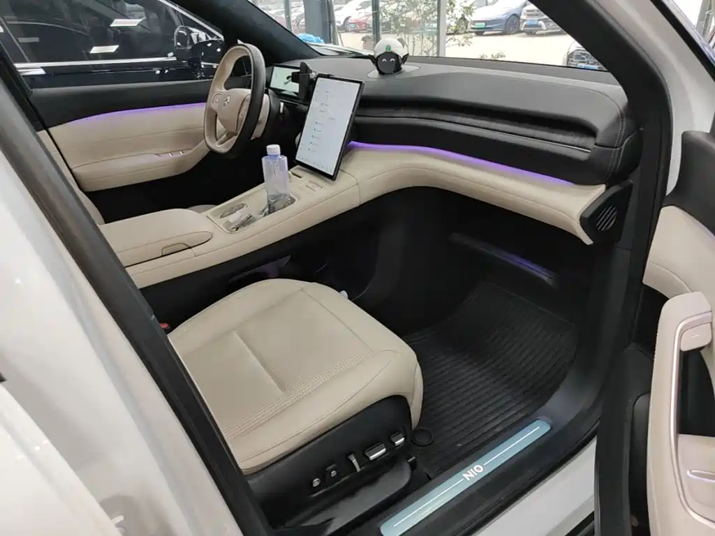 NIO ES6 — миниатюра 25