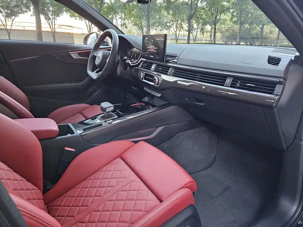 Audi S4 — миниатюра 9