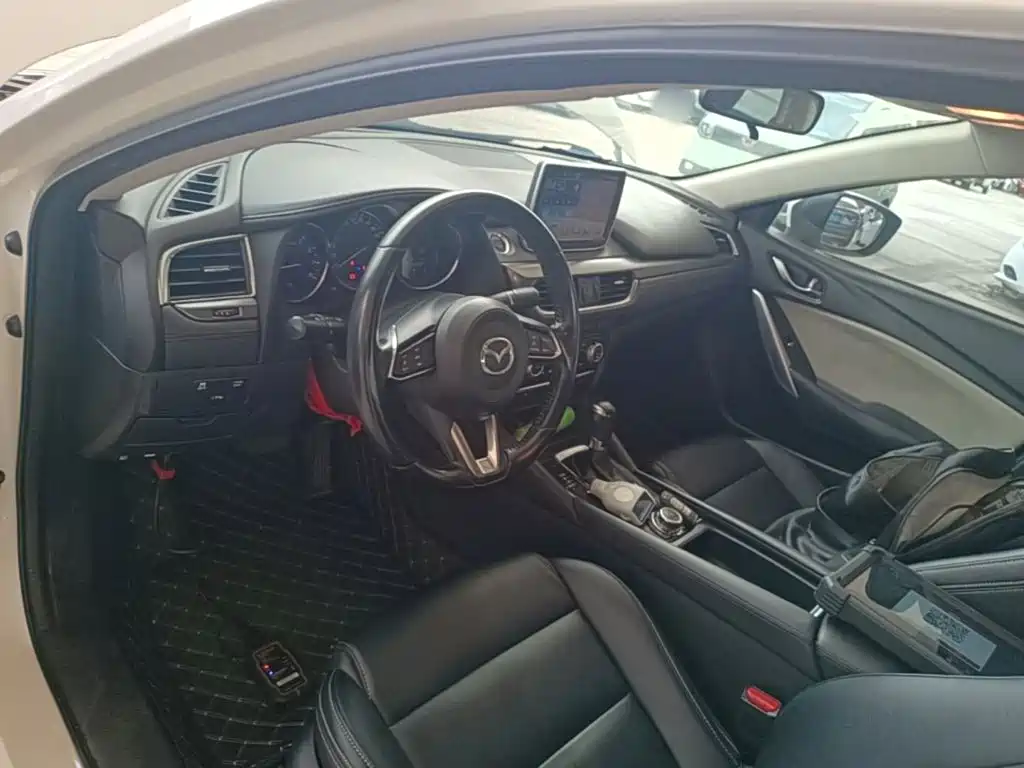 Mazda Atenza — миниатюра 10