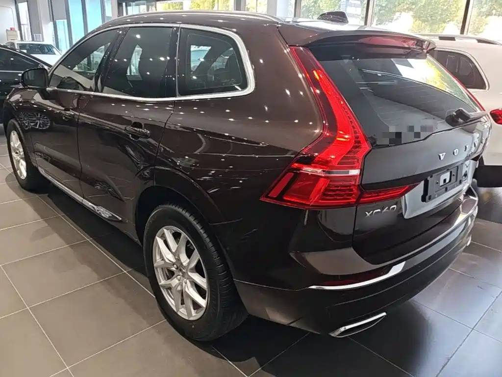 Volvo XC60 — миниатюра 5