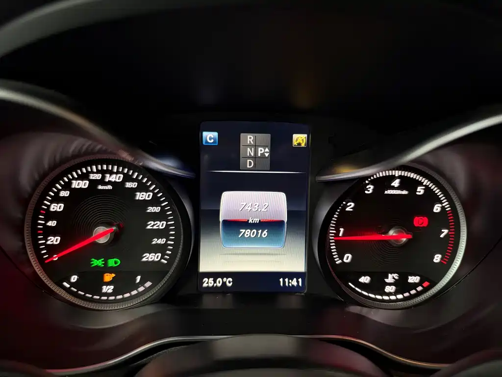 Mercedes-Benz GLC Coupe — миниатюра 10