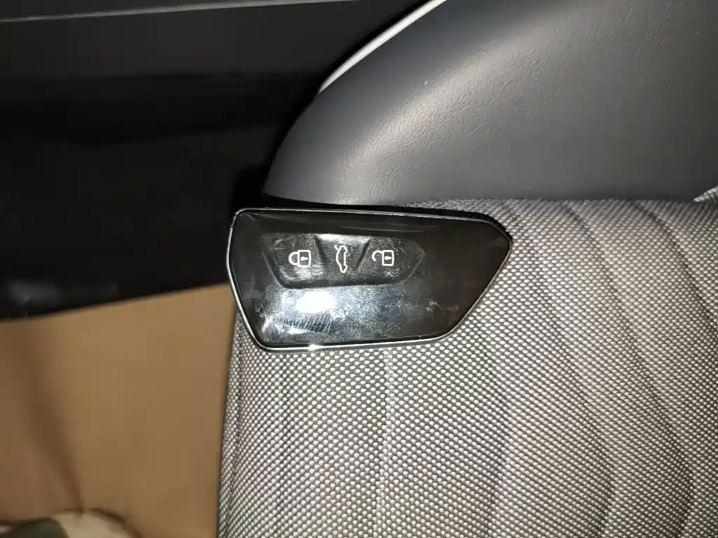Volkswagen ID.3 — миниатюра 9