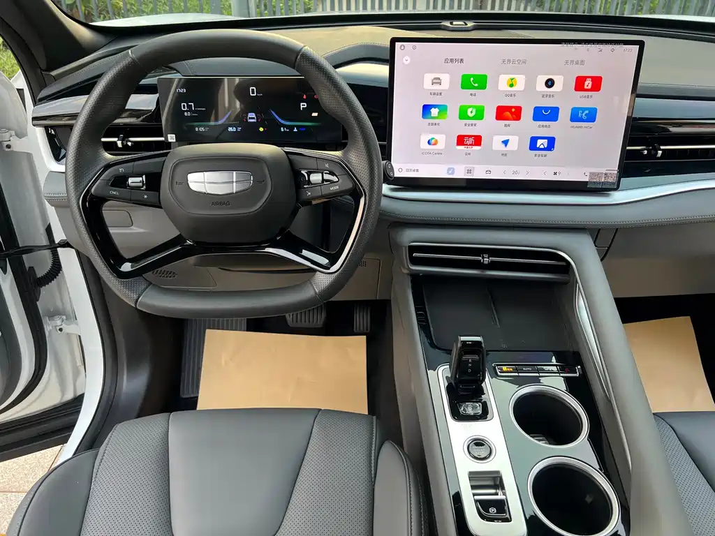 Geely Boyue — миниатюра 12