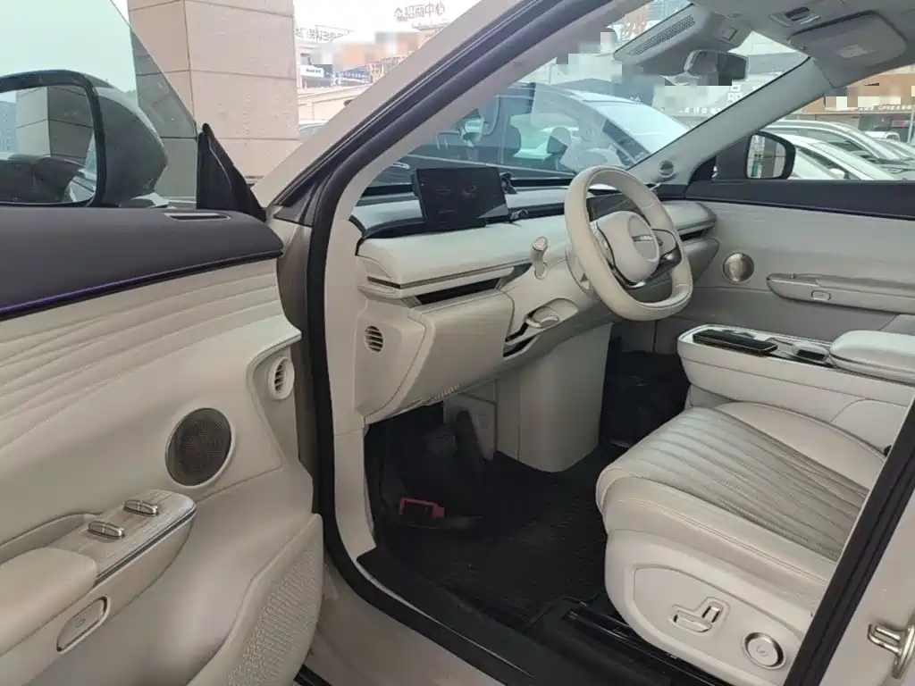 Exeed Xingjiyuan ET — миниатюра 16
