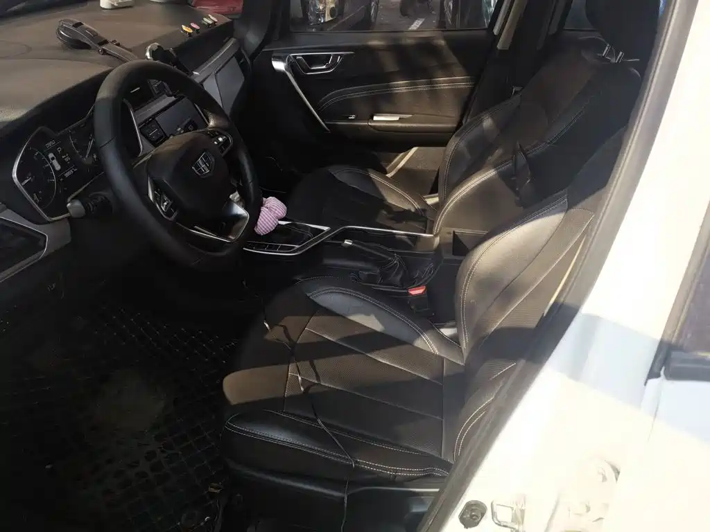 Geely Vision X3 — миниатюра 16