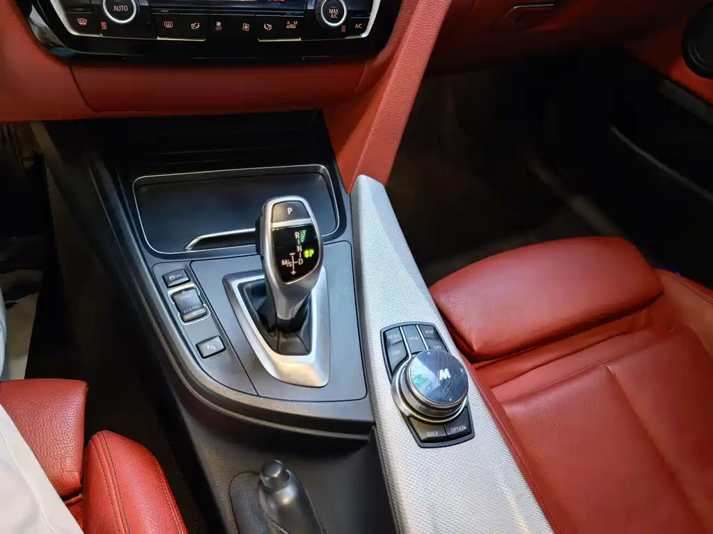 BMW 4 Series — миниатюра 14