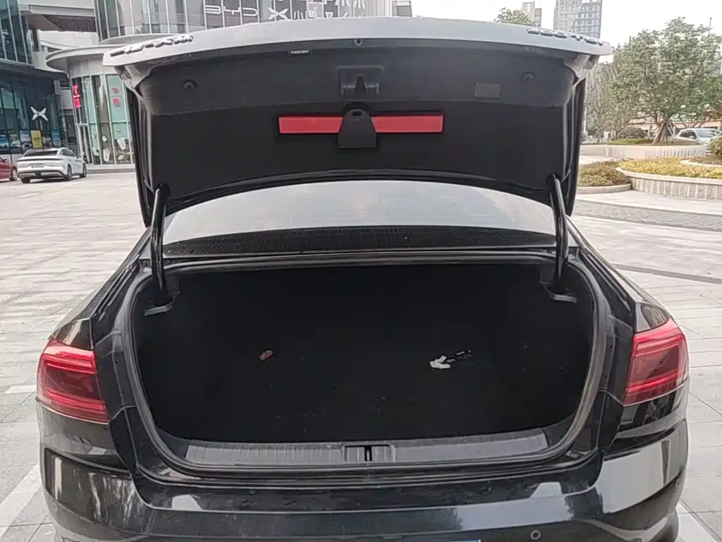 Volkswagen Magotan — миниатюра 19