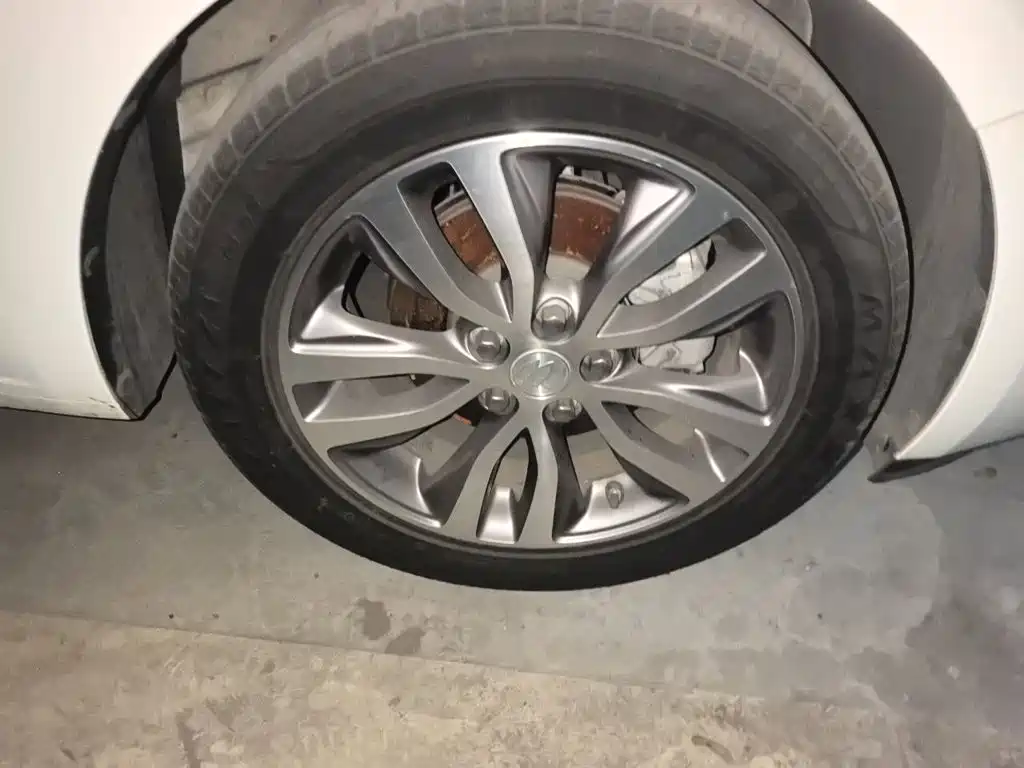 Buick Excelle — миниатюра 24